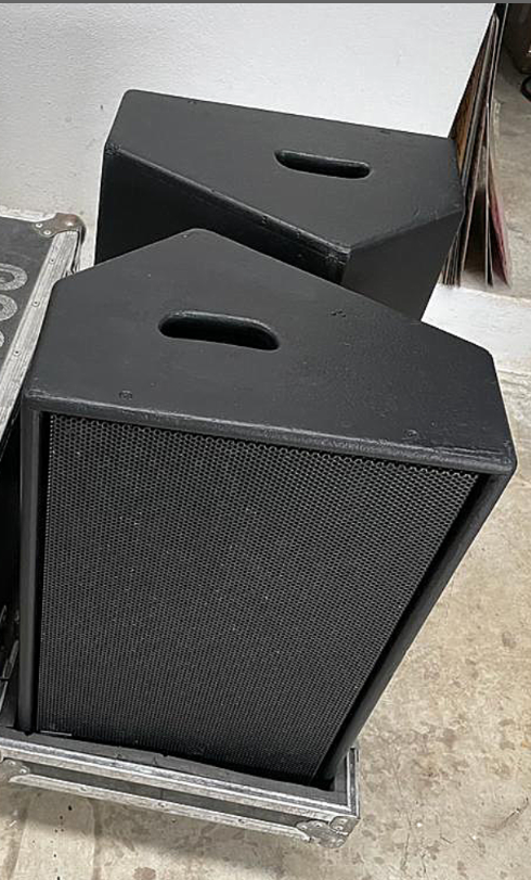 Mehr über den Artikel erfahren Martin Audio LE 350 Monitorlautsprecher Passiv